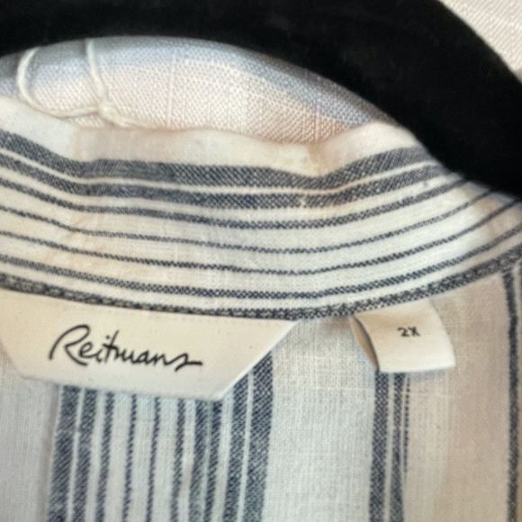 Reitmans Womens Blue and White Striped Linen Blend Button Up Top Size 2X - Picture 2 of 9